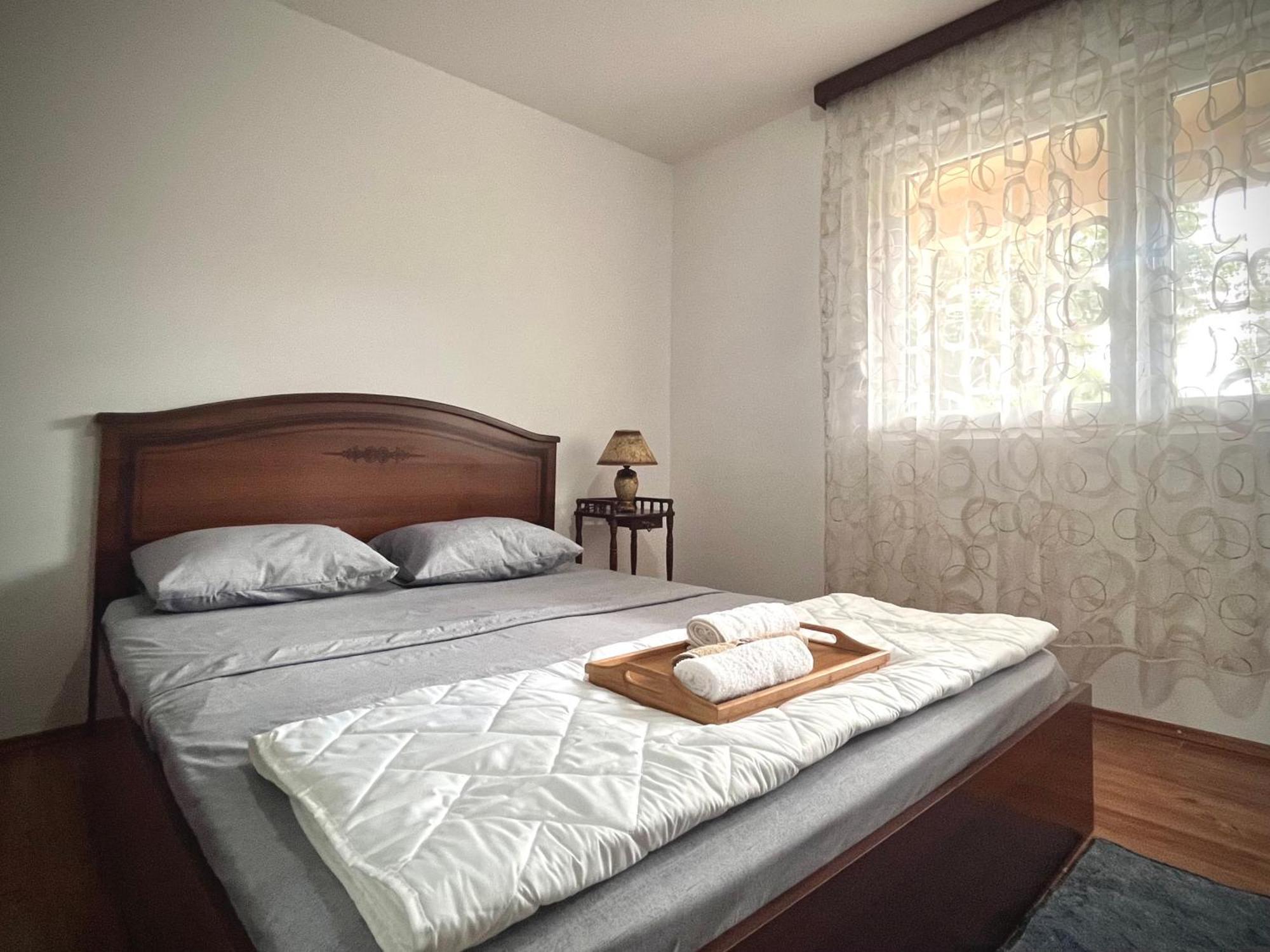 As Apartment House Nikšić Bagian luar foto